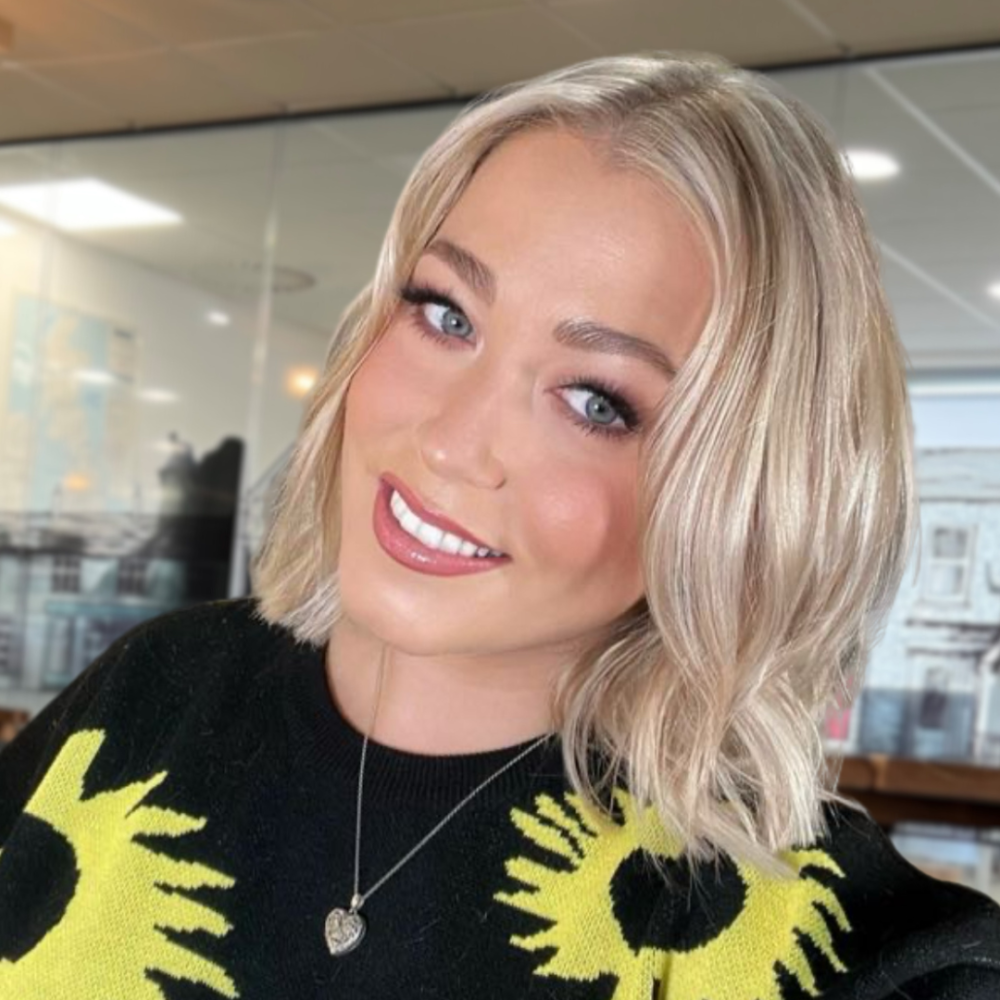 Amelia Lily